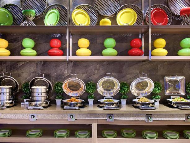 Imagen del bar/restaurante del Hotel ibis Styles Changbaishan Wanda. Foto 8