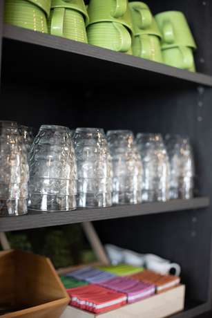 Imagen del bar/restaurante del Hotel ibis Styles Contres Cheverny. Foto 5