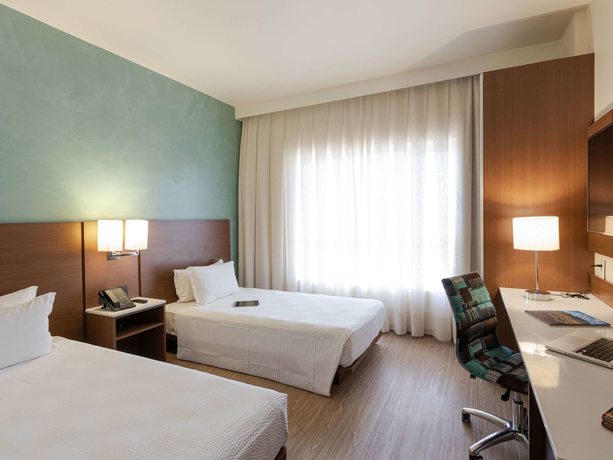 Imagen de la habitación del Hotel ibis Styles Curitiba Aeroporto. Foto 2