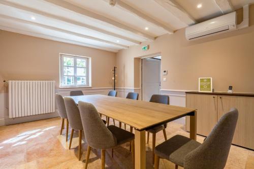 Imagen general del Hotel ibis Styles Dijon Sud Domaine De Beauregard. Foto 3