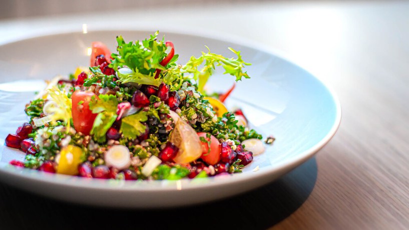 Imagen del bar/restaurante del Hotel ibis Styles Dubai Airport. Foto 7