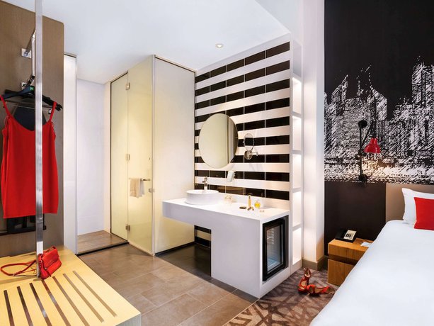 Imagen de la habitación del Hotel ibis Styles Dubai Airport. Foto 19