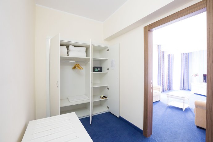 Imagen de la habitación del Hotel ibis Styles Dunarea Galati. Foto 15