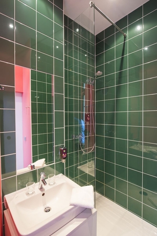 Imagen de la habitación del Hotel ibis Styles Frankfurt City. Foto 12