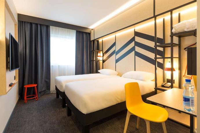 Imagen de la habitación del Hotel ibis Styles Geneve Palexpo Aeroport. Foto 17