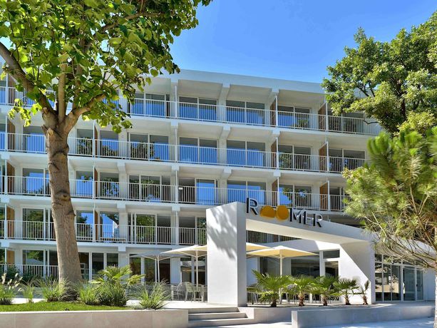 Imagen general del Hotel ibis Styles Golden Sands Roomer. Foto 5
