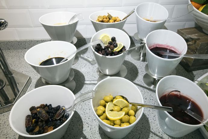 Imagen del bar/restaurante del Hotel ibis Styles Izmir Bornova. Foto 3