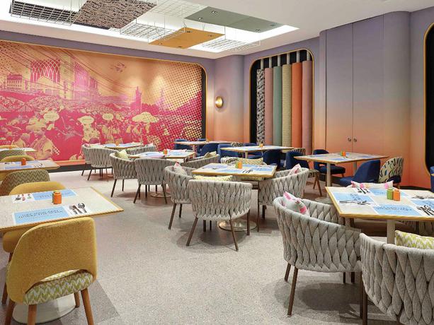 Imagen del bar/restaurante del Hotel ibis Styles Jakarta Tanah Abang. Foto 8