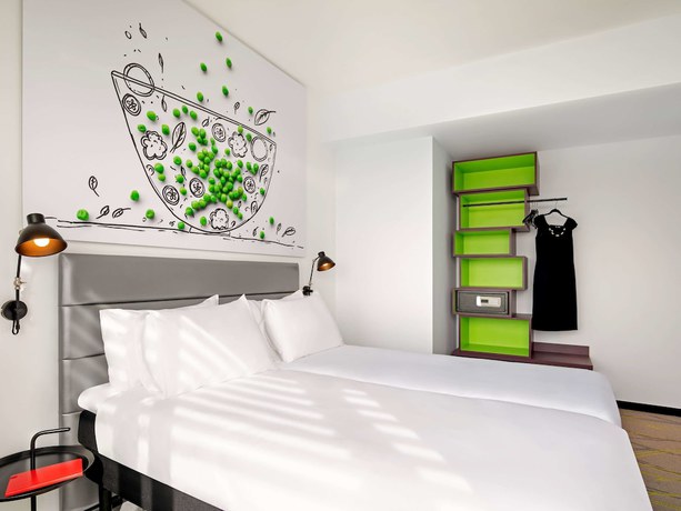 Imagen de la habitación del Hotel ibis Styles Jerusalem City Center. Foto 7