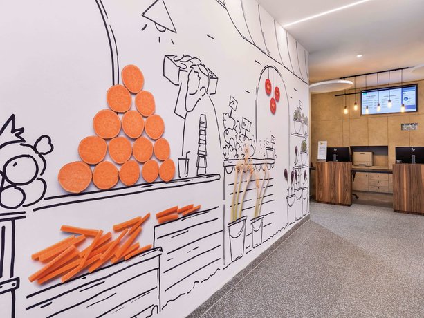 Imagen de los interiores del Hotel ibis Styles Jerusalem City Center. Foto 13