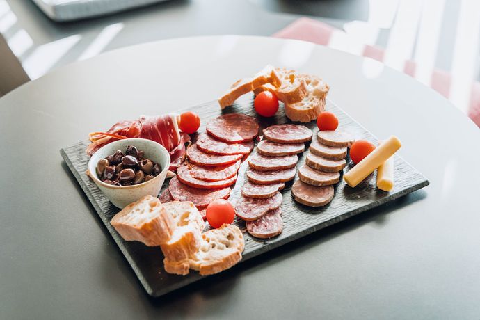 Imagen del bar/restaurante del Hotel ibis Styles La Rochelle Centre Gare. Foto 7