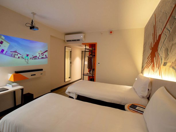 Imagen de la habitación del Hotel ibis Styles Lima Benavides Miraflores Hotel. Foto 2