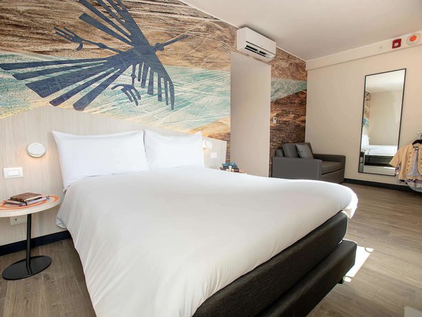 Imagen de la habitación del Hotel ibis Styles Lima Benavides Miraflores Hotel. Foto 8