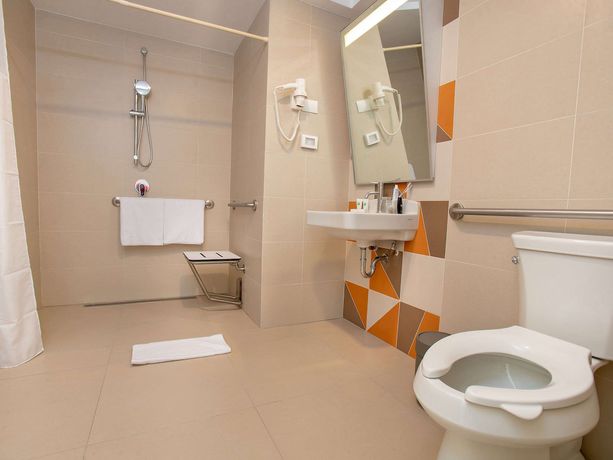 Imagen de la habitación del Hotel ibis Styles Lima Benavides Miraflores Hotel. Foto 11