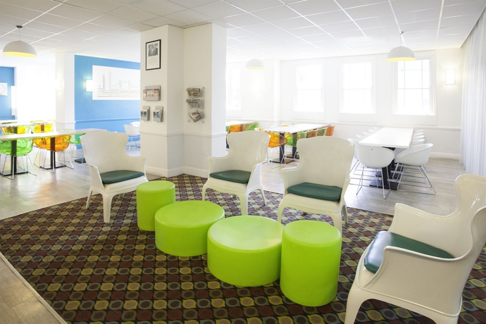 Imagen de los interiores del Hotel ibis Styles London Croydon. Foto 12