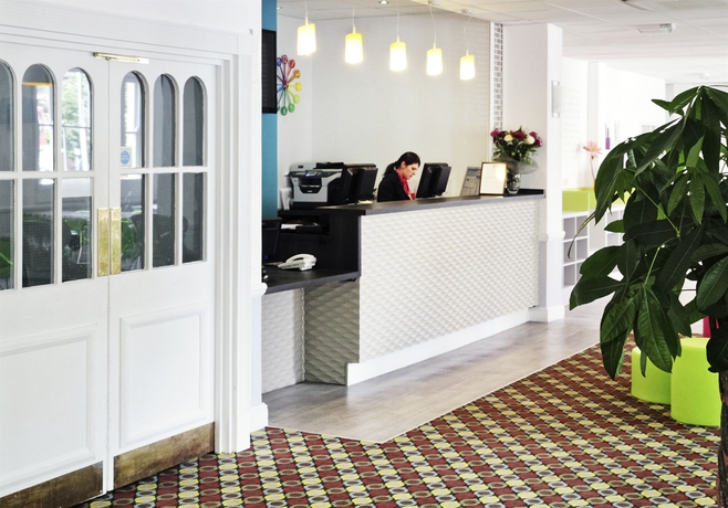 Imagen de los interiores del Hotel ibis Styles London Croydon. Foto 13