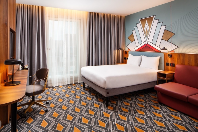 Imagen de la habitación del Hotel ibis Styles London Heathrow East. Foto 11