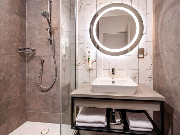 Imagen de la habitación del Hotel ibis Styles London Heathrow East. Foto 16
