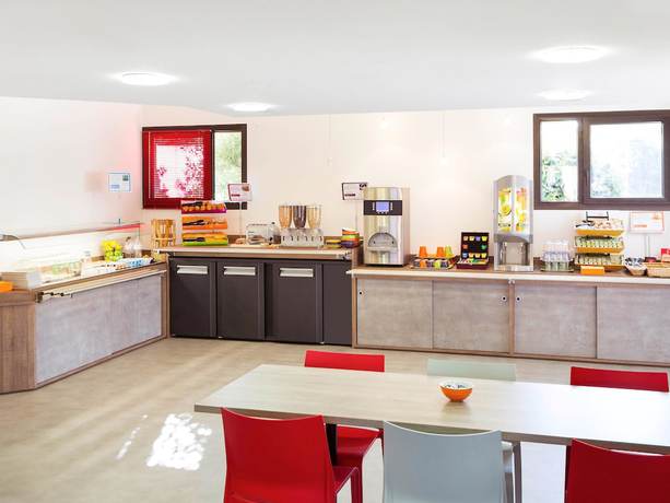 Imagen del bar/restaurante del Hotel ibis Styles Niort Poitou Charentes. Foto 3