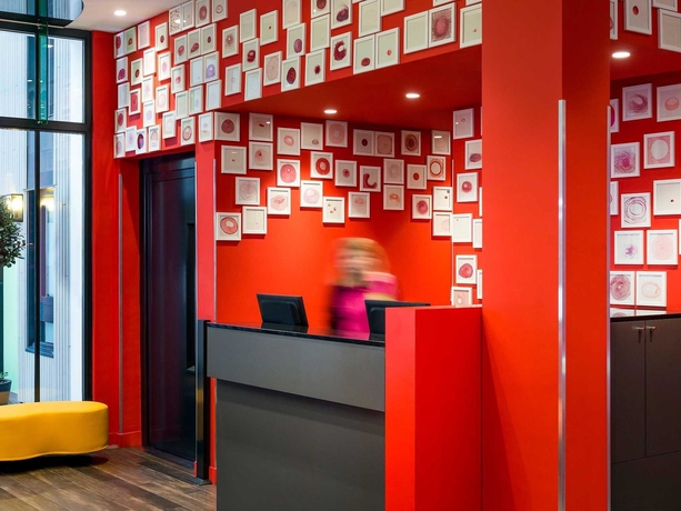 Imagen de los interiores del Hotel ibis Styles Paris La Défense Courbevoie. Foto 16