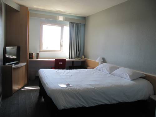 Imagen de la habitación del Hotel ibis Styles Pontivy Centre Bretagne. Foto 10