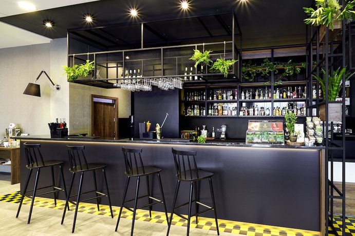 Imagen del bar/restaurante del Hotel ibis Styles Rouen Centre Rive Gauche. Foto 4