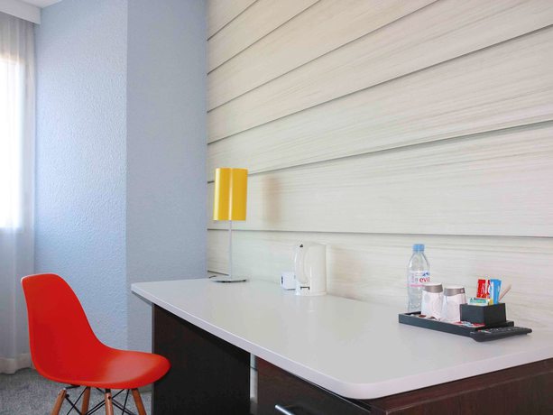 Imagen de la habitación del Hotel ibis Styles Toulon La Seyne-sur-Mer. Foto 8