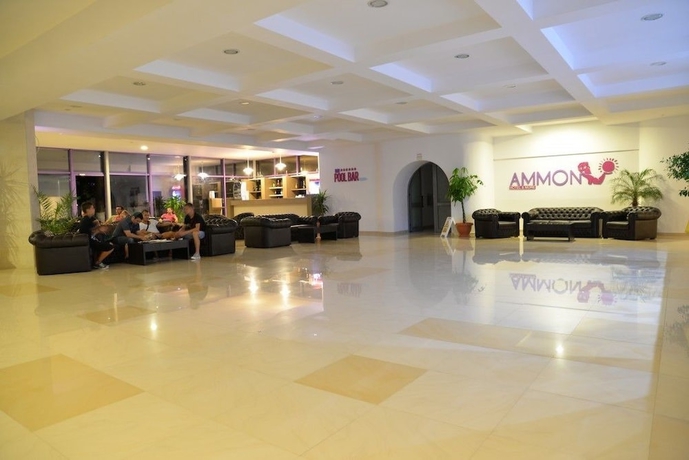 Imagen de los interiores del Hotel ibis Styles Venus. Foto 9