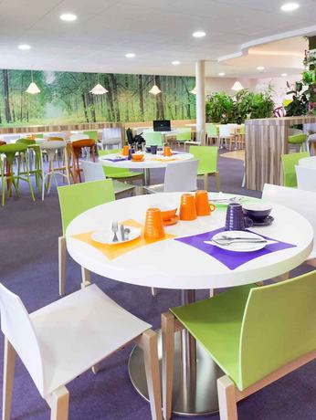 Imagen del bar/restaurante del Hotel ibis Styles Villeneuve sur Lot. Foto 4