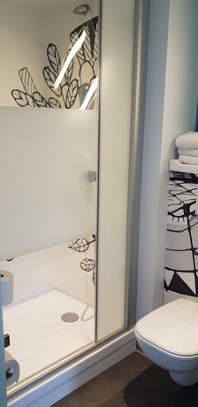 Imagen de la habitación del Hotel ibis budget Aubenas. Foto 10