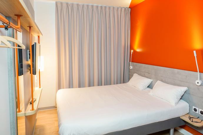 Imagen de la habitación del Hotel ibis budget Aubenas. Foto 16
