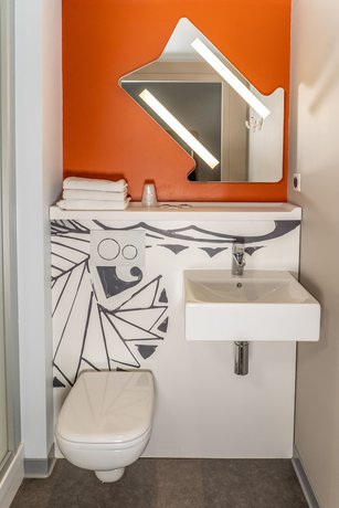 Imagen de la habitación del Hotel ibis budget Aubenas. Foto 18