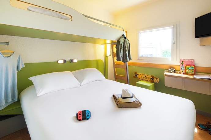 Imagen de la habitación del Hotel ibis budget Beaune. Foto 13