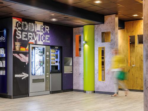 Imagen de los interiores del Hotel ibis budget Berlin Kurfürstendamm. Foto 10