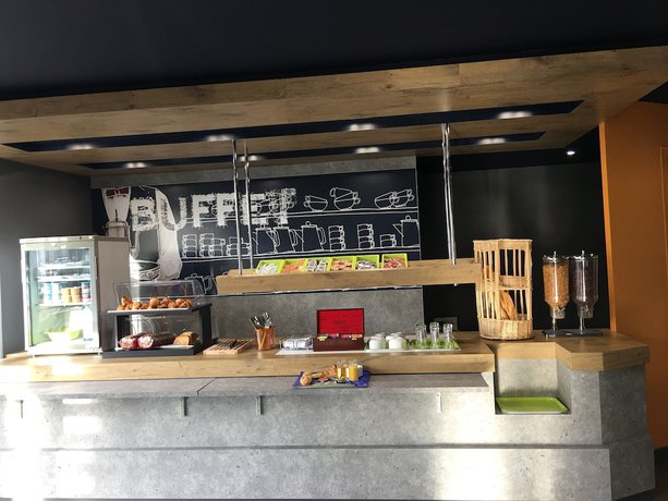 Imagen del bar/restaurante del Hotel ibis budget Bobigny Pantin. Foto 3