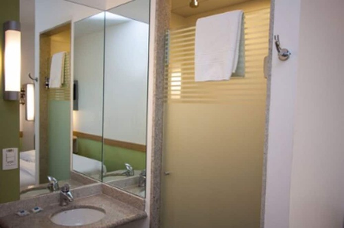Imagen de la habitación del Hotel ibis budget Campo Grande. Foto 11