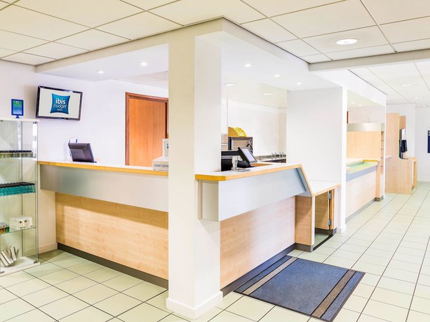 Imagen de los interiores del Hotel ibis budget Derby. Foto 20