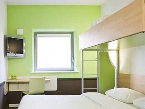 Imagen de la habitación del Hotel ibis budget Derby. Foto 2