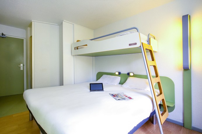Imagen de la habitación del Hotel ibis budget Derby. Foto 13
