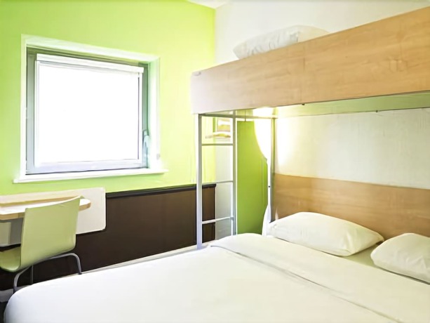 Imagen de la habitación del Hotel ibis budget Derby. Foto 15