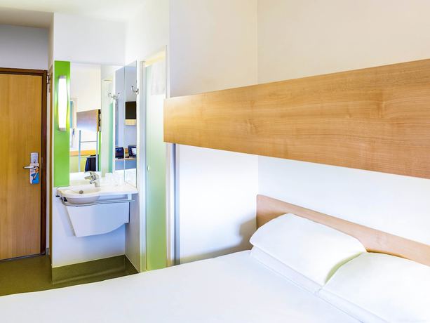 Imagen de la habitación del Hotel ibis budget Derby. Foto 17