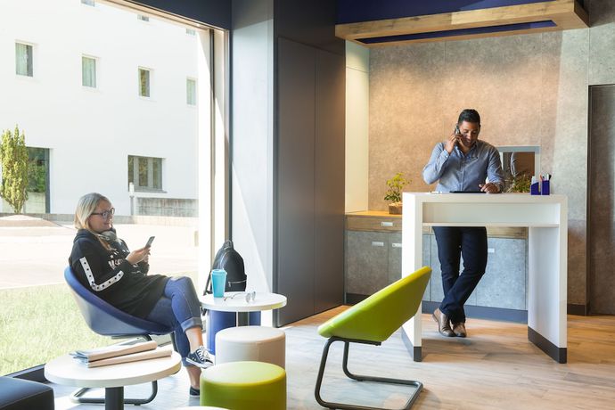 Imagen de los interiores del Hotel ibis budget Fribourg. Foto 16