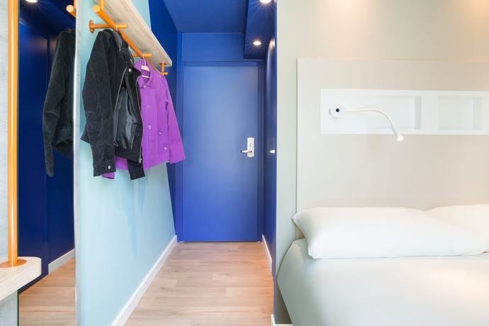 Imagen de la habitación del Hotel ibis budget Fribourg. Foto 12