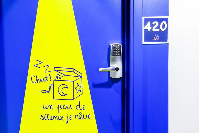 Imagen de los interiores del Hotel ibis budget Fribourg. Foto 20