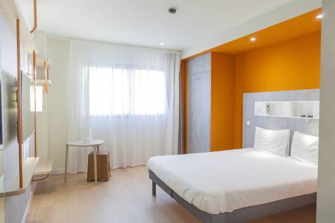 Imagen de la habitación del Hotel ibis budget Huerta De Murcia. Foto 14