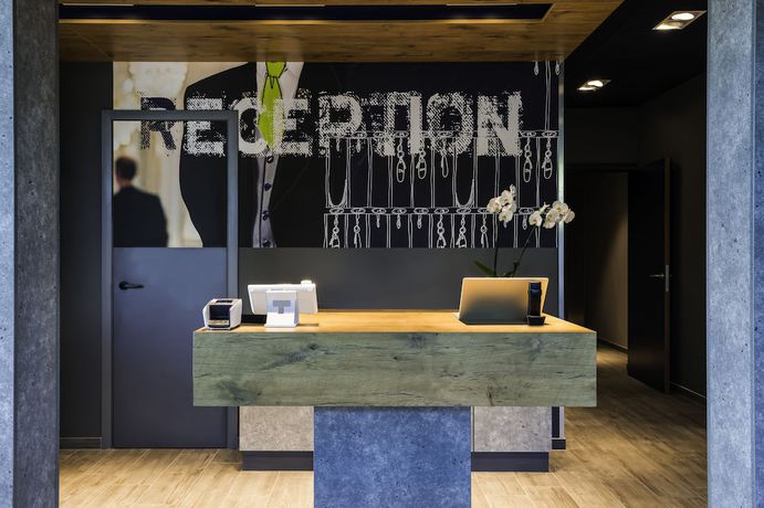 Imagen de los interiores del Hotel ibis budget Knokke. Foto 15