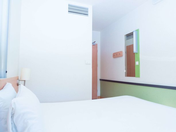 Imagen de la habitación del Hotel ibis budget Krakow Bronowice. Foto 17