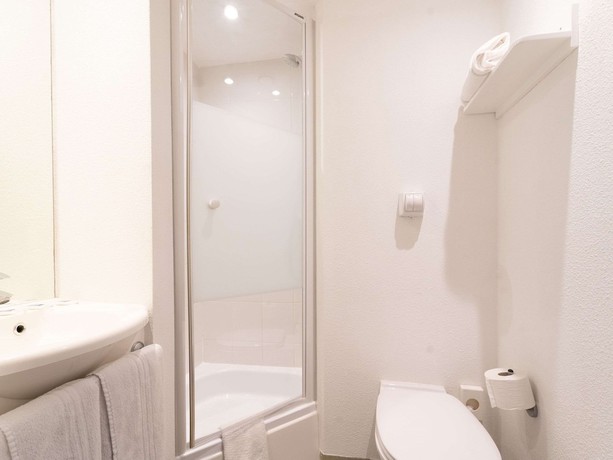 Imagen de la habitación del Hotel ibis budget Krakow Bronowice. Foto 18