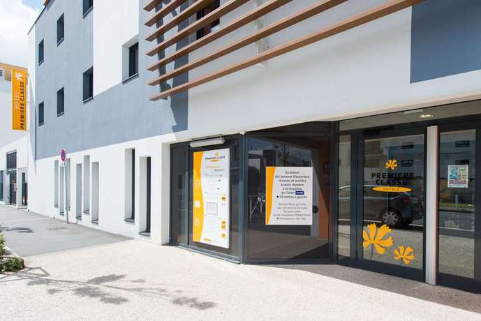 Imagen de los exteriores del Hotel ibis budget La Rochelle Centre les Minimes. Foto 14