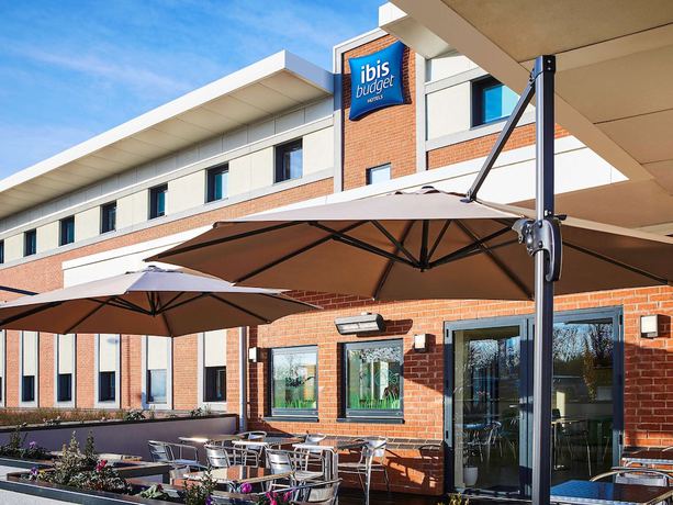 Imagen de los exteriores del Hotel ibis budget Leicester. Foto 19